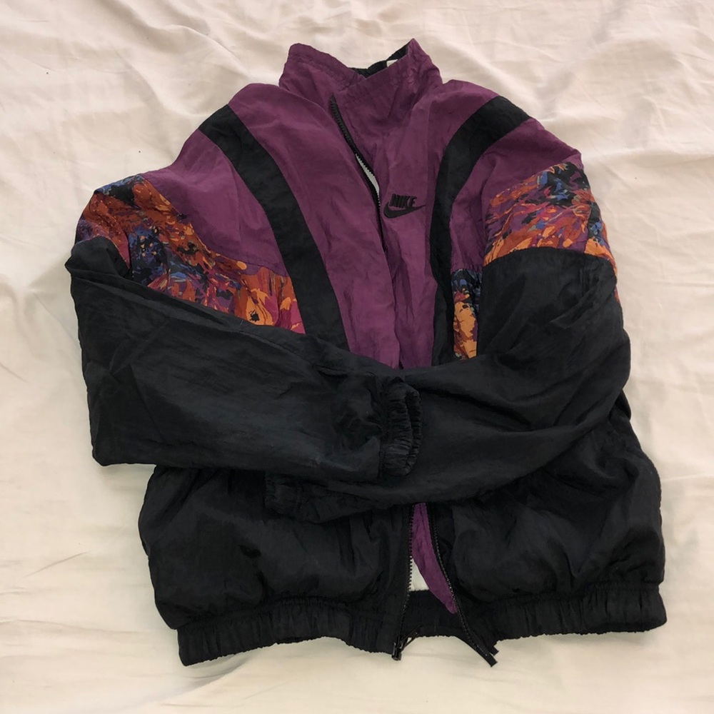 Vintage NIKE women’s windbreaker